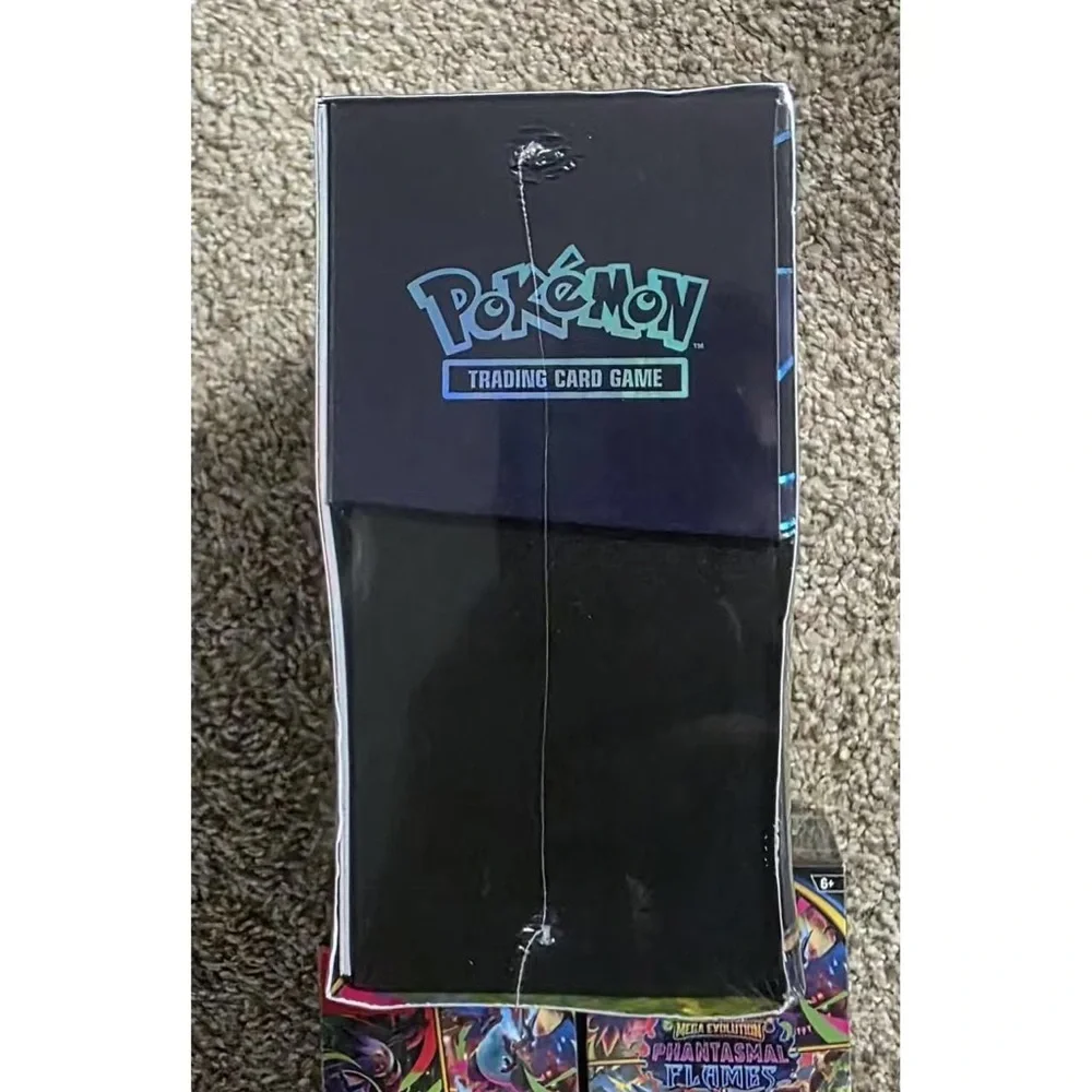 Pokemon Elite Trainer Box - Blue and Black - Picture 3 of 5